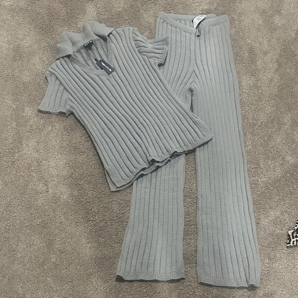 PrettyLittleThing Pants - Pretty Little Thing Ribbed Knit Top and Pants Set